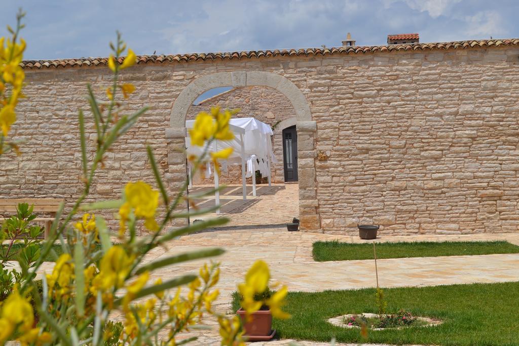Willa Masseria Revinaldi Castel Del Monte  Zewnętrze zdjęcie